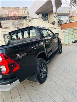 تويوتا هايلوكس